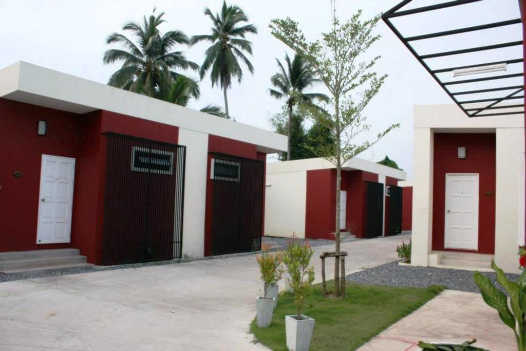 Lomlay Resort