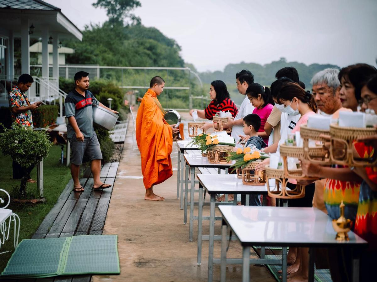 Tubtim Siam River Kwai Resort Kanchanaburi