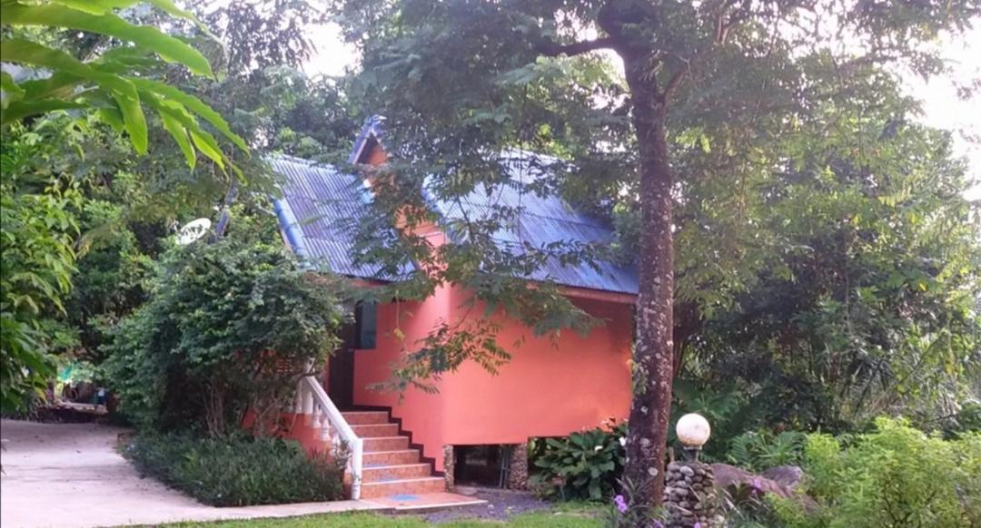 Khao Luang Lan Saka