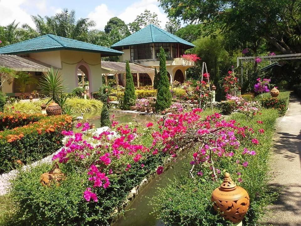 Ekman Garden 3* Sichon