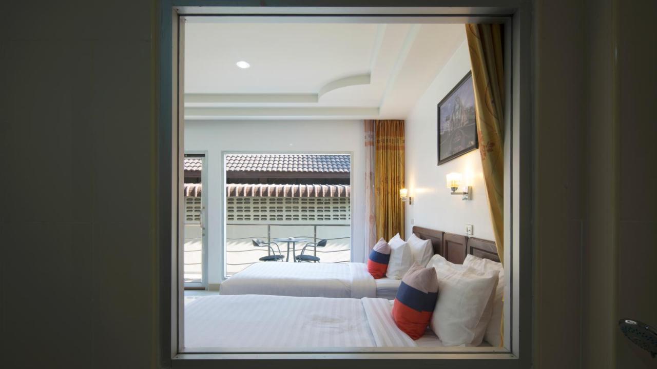 Araya Hotel