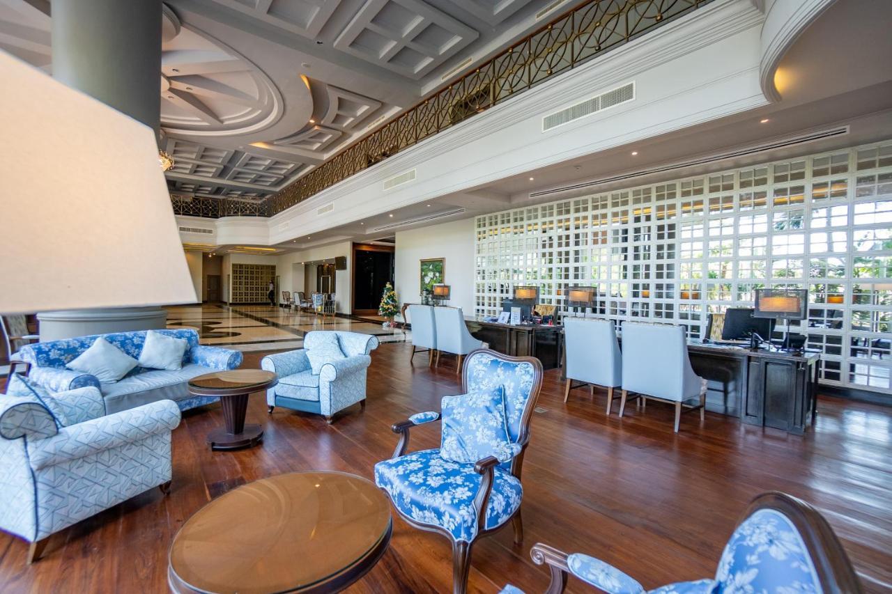 Hotel The Grand Riverside 3*