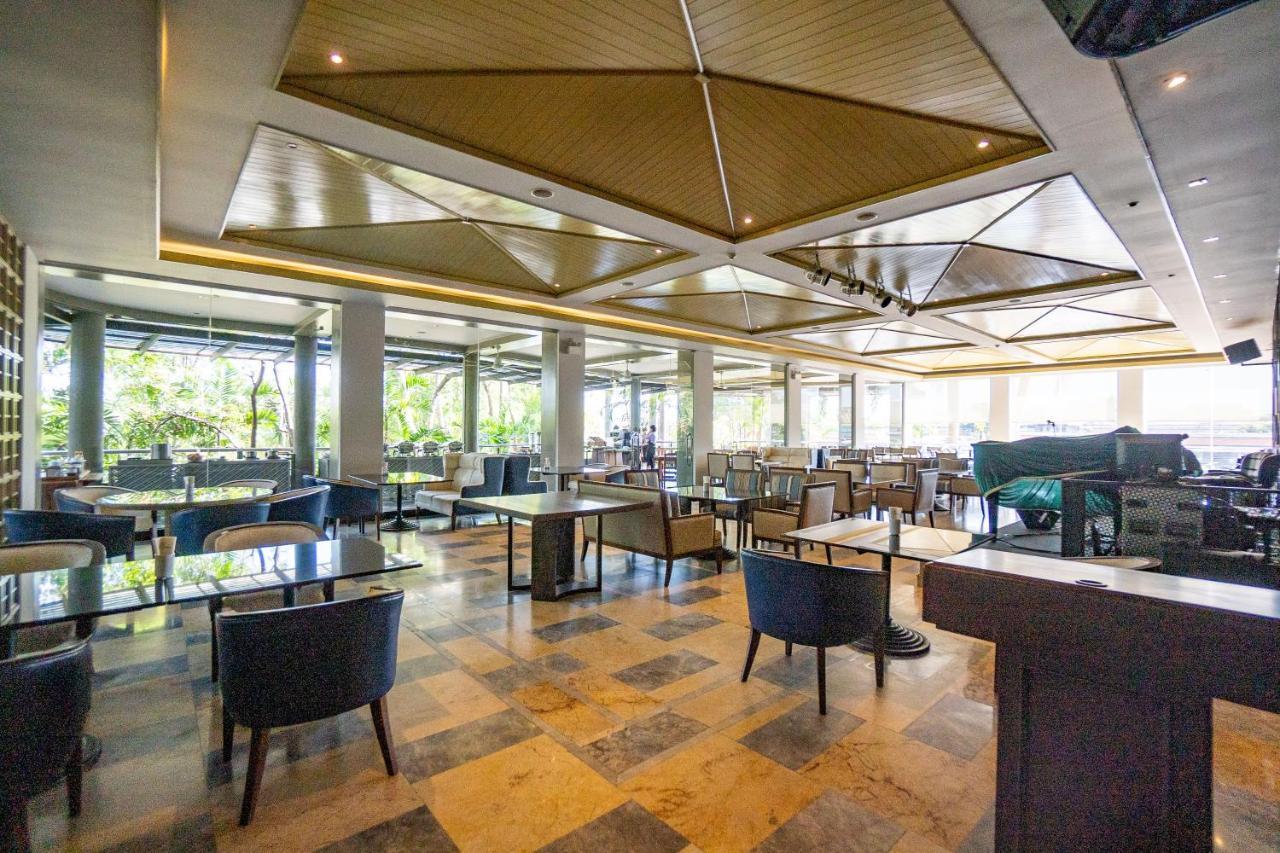 Hotel The Grand Riverside 3*
