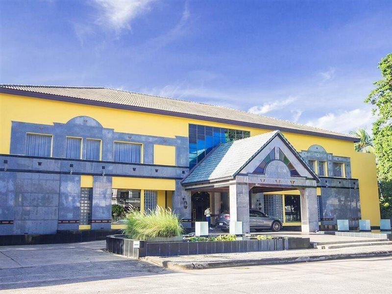 Tohsang Heritage Hotel 4*