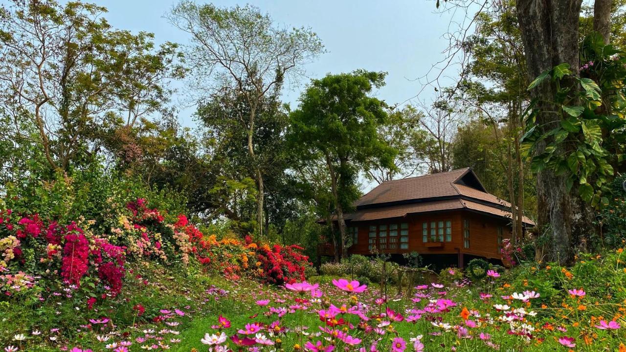 Resort Seasons Boutique Nan