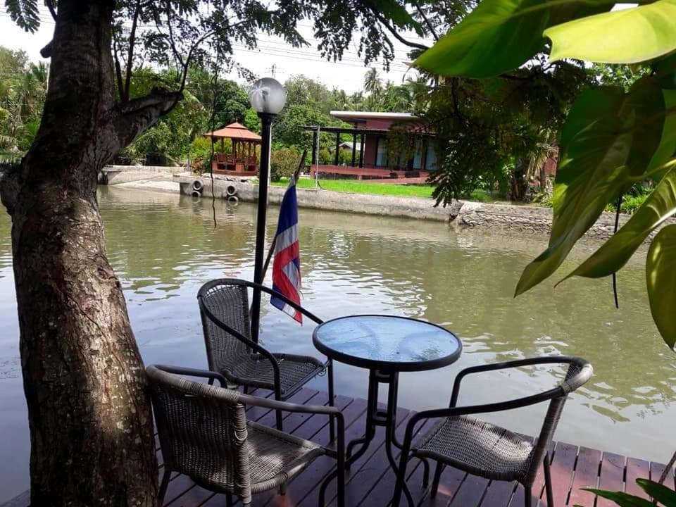Baan Mai Chai Khlong Resort