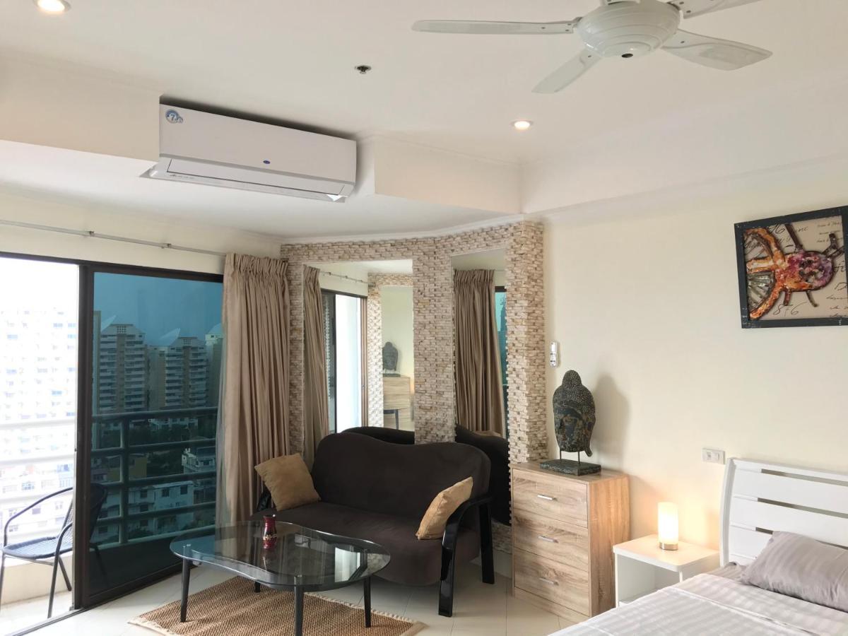 View Talay 2a Apartment