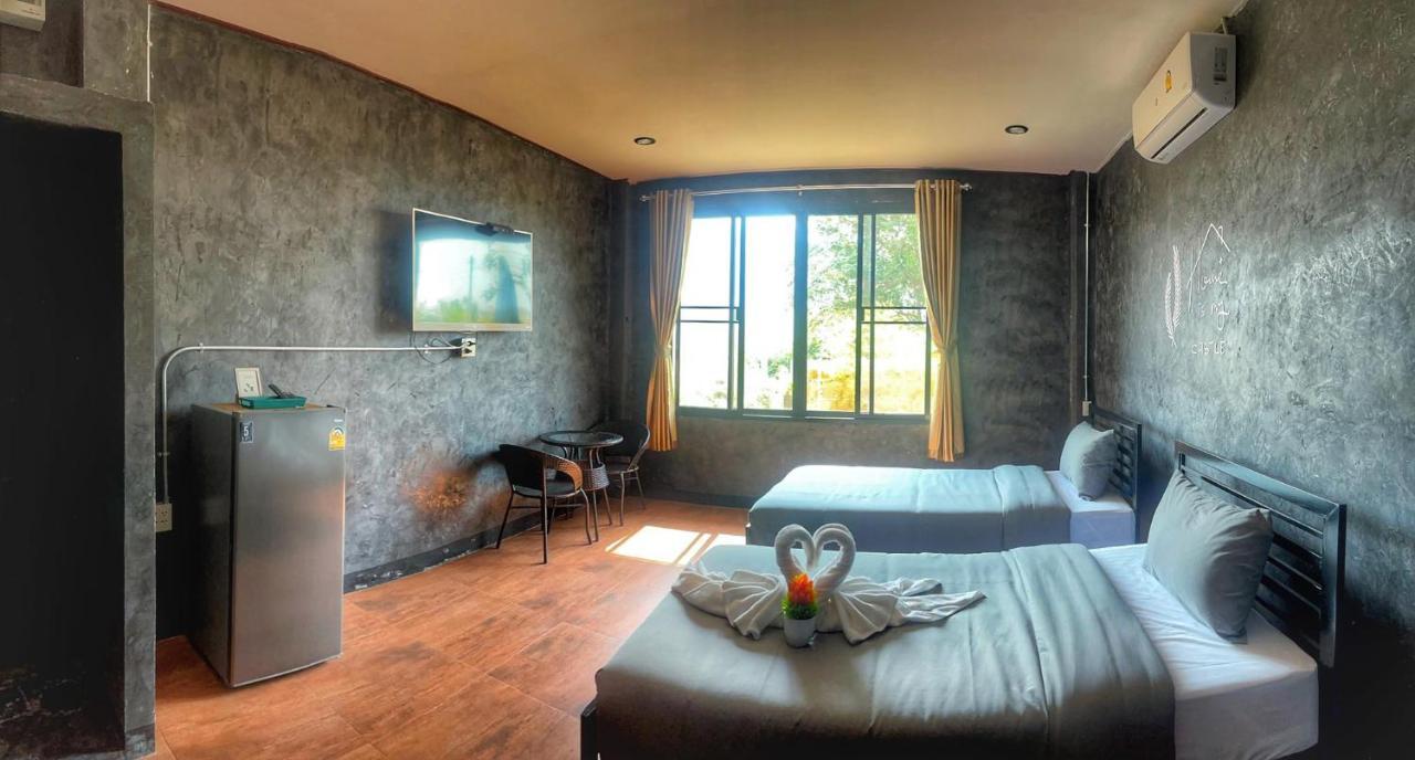 Oxygen Homes & Hills Holiday park Mae Sot