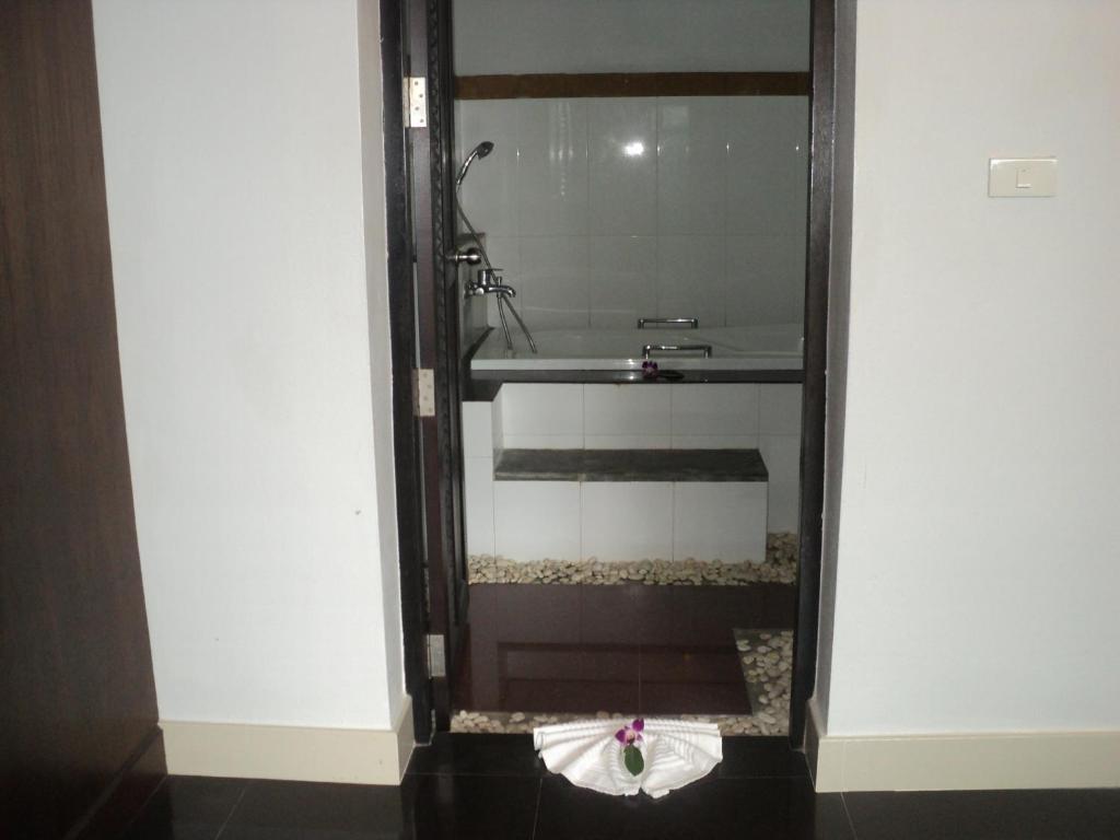 Sunrise Hotel Khanom