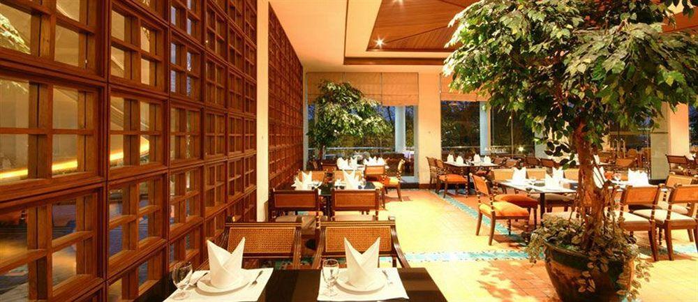 Hotel The Grand Riverside Phitsanulok