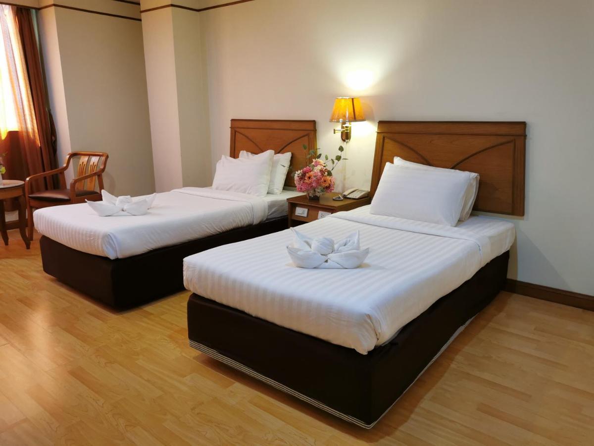 Hotel Morakot Twin