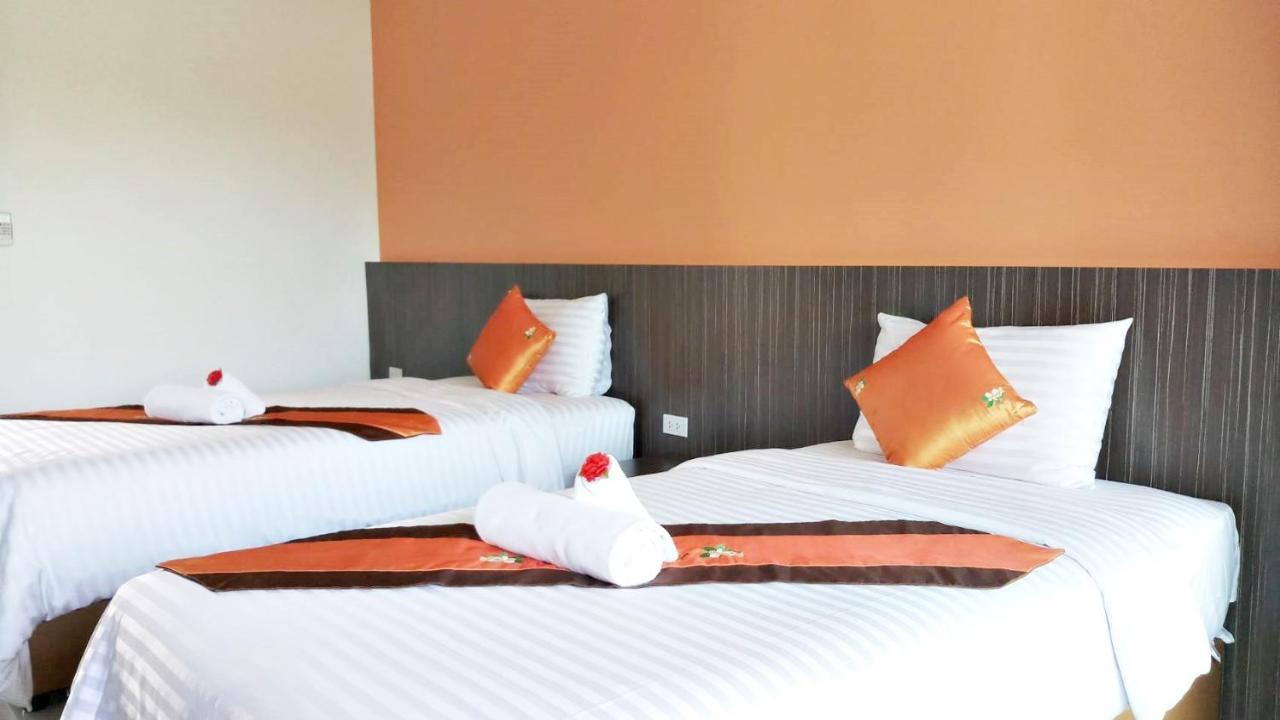 P' Private Cha Am Hotel 3*