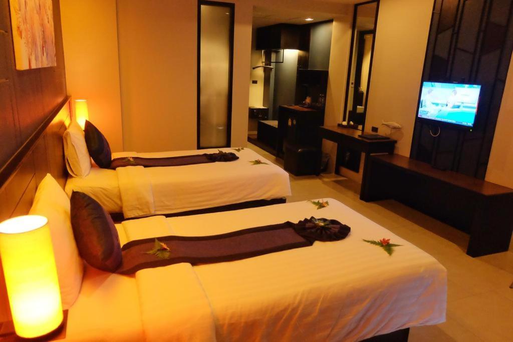 The Tama Hotel- Sha