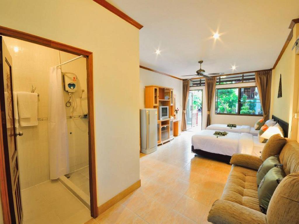 Avila Pattaya 4*