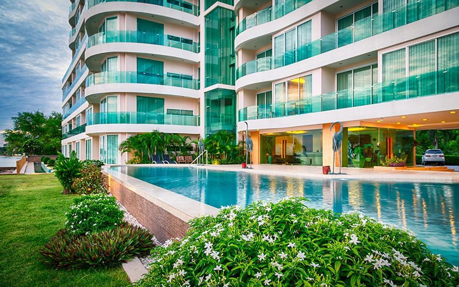 Apartment Paradise Ocean View Front In Pattaya *