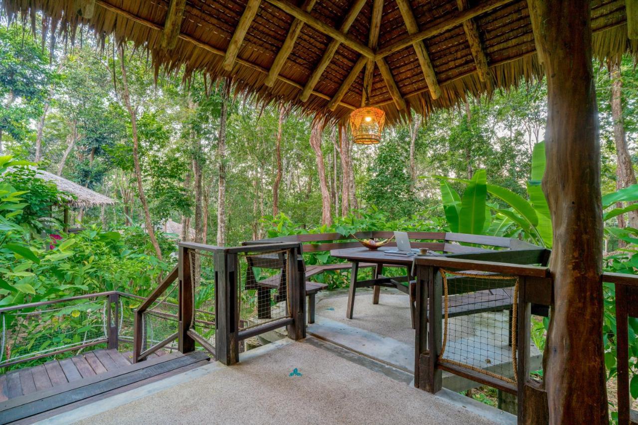 Koh Yao Yai Village 4*