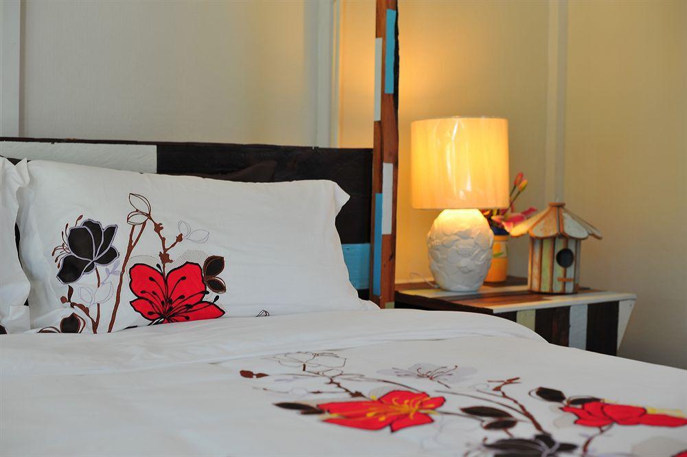 Buri Tara & Hotel 3*