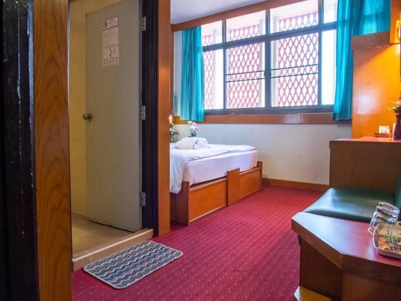 Siri Hotel