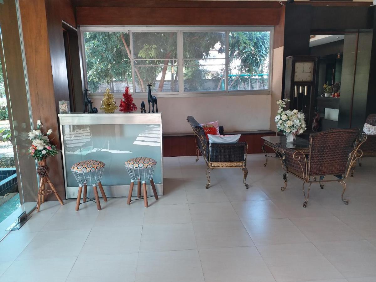 Paisan Hotel 3*