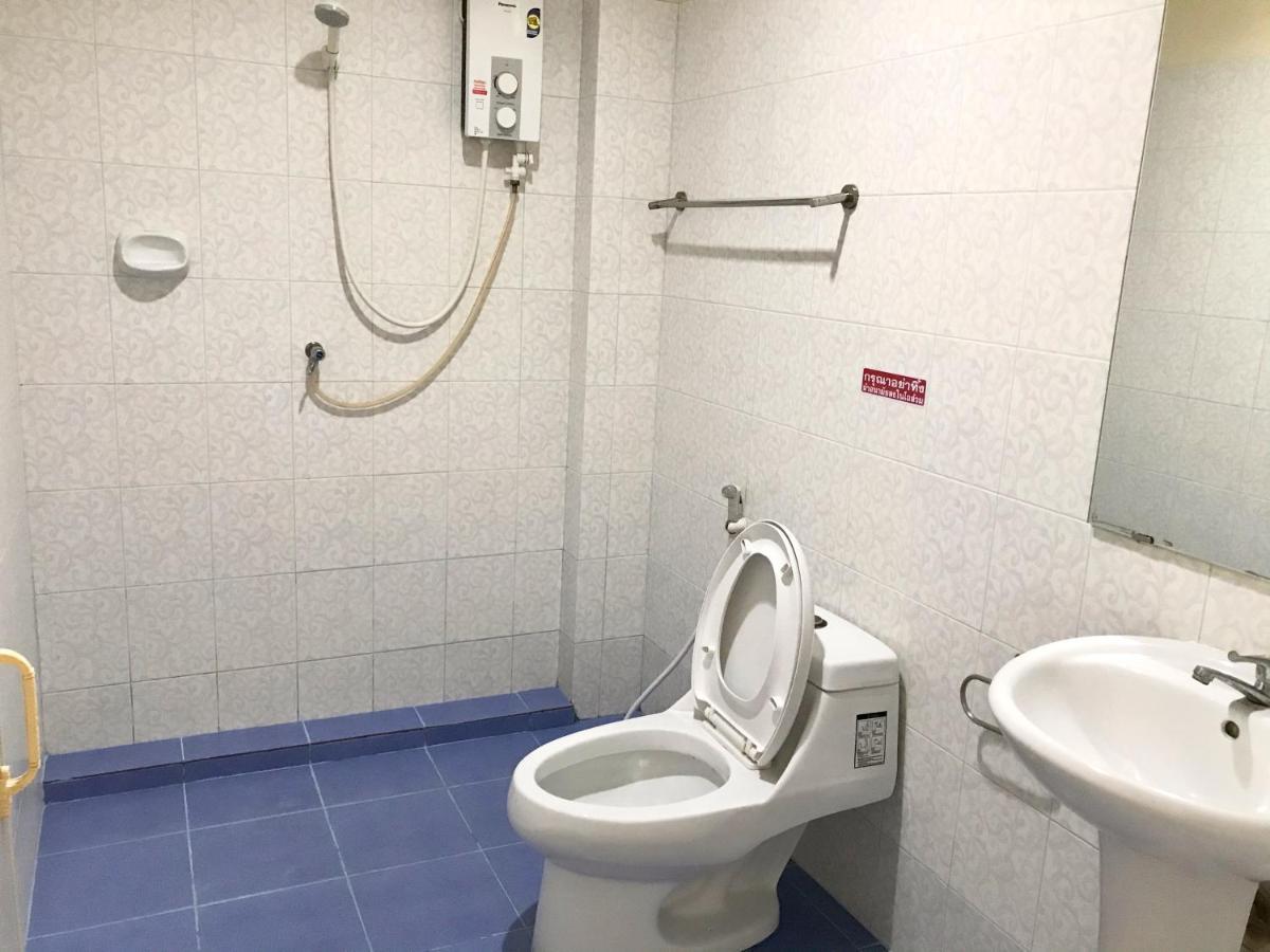 Hotel Ratchaphruek 2*