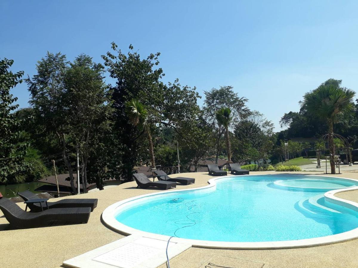 Hotel Binlha Raft 3*