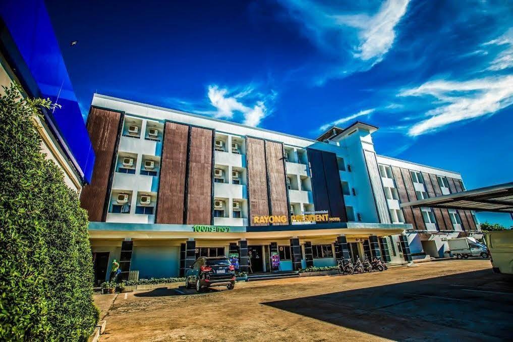 Hotel President