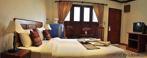 Resort Baan Chayna