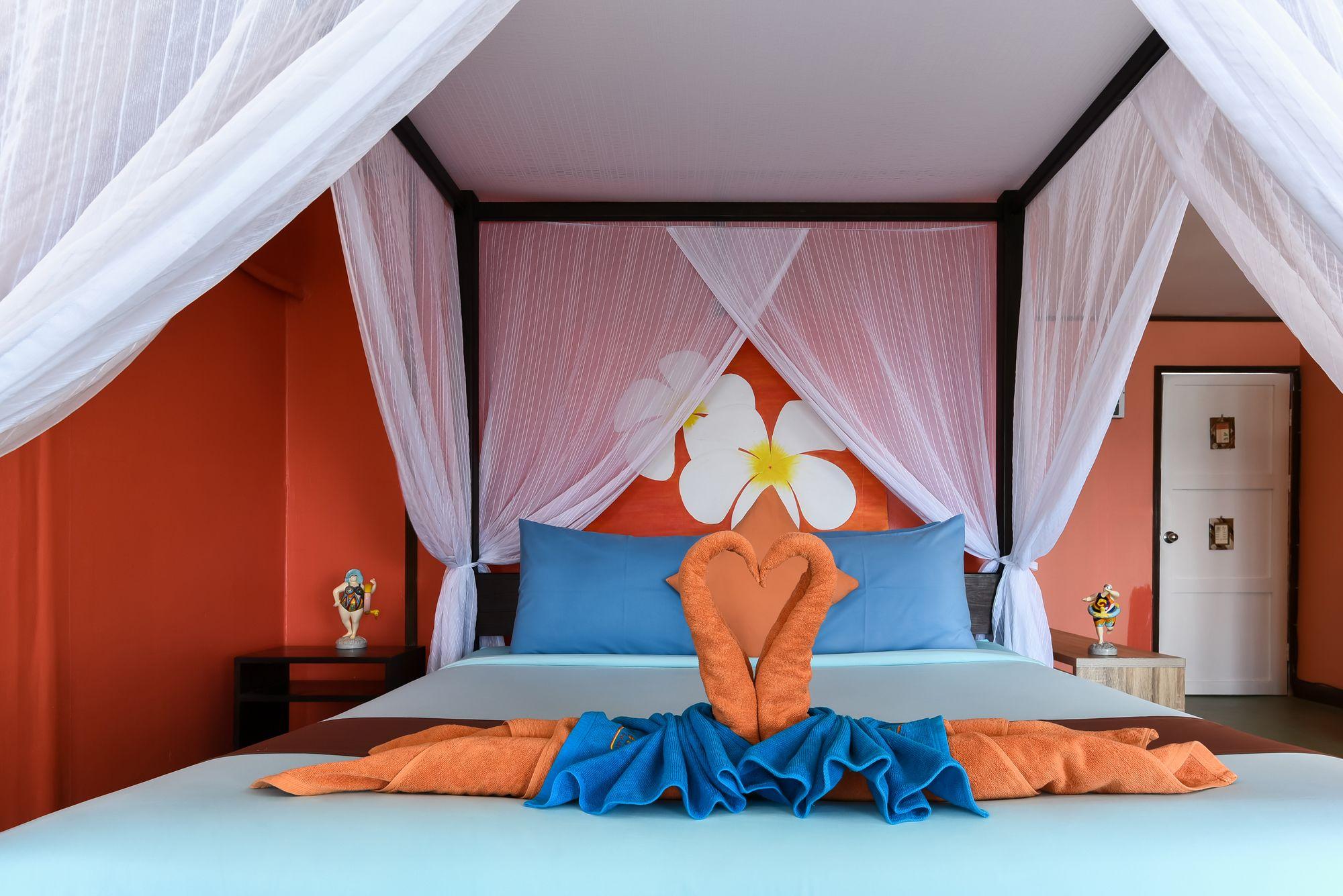 Resort Lareena Pattaya Ko Lan