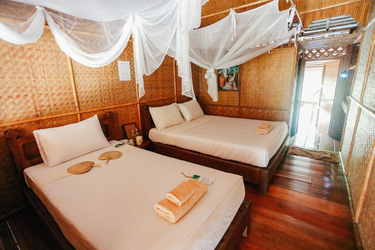 Hotel River Kwai Jungle Rafts 4*