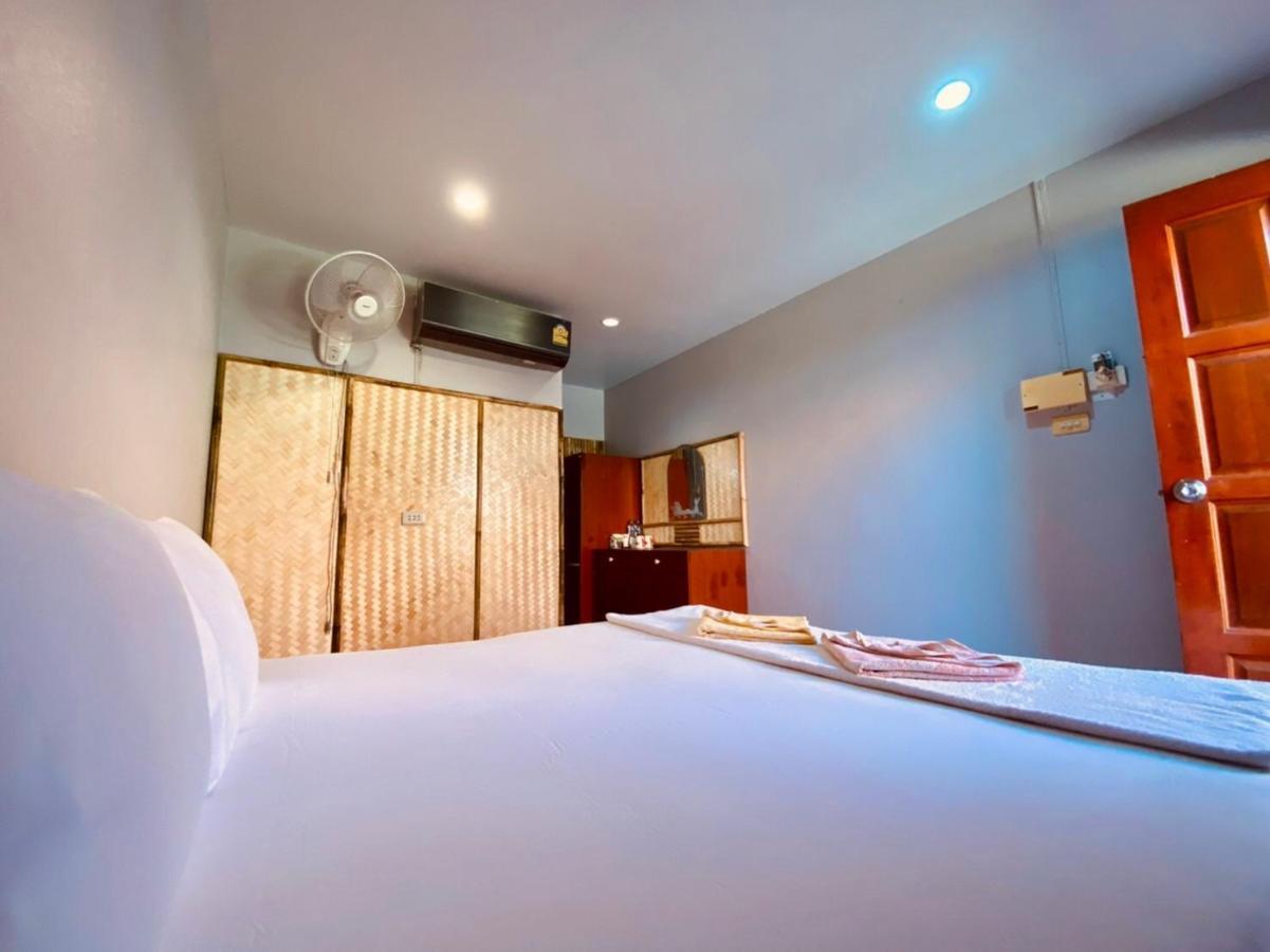 Baan Kasirin Pattaya Beach