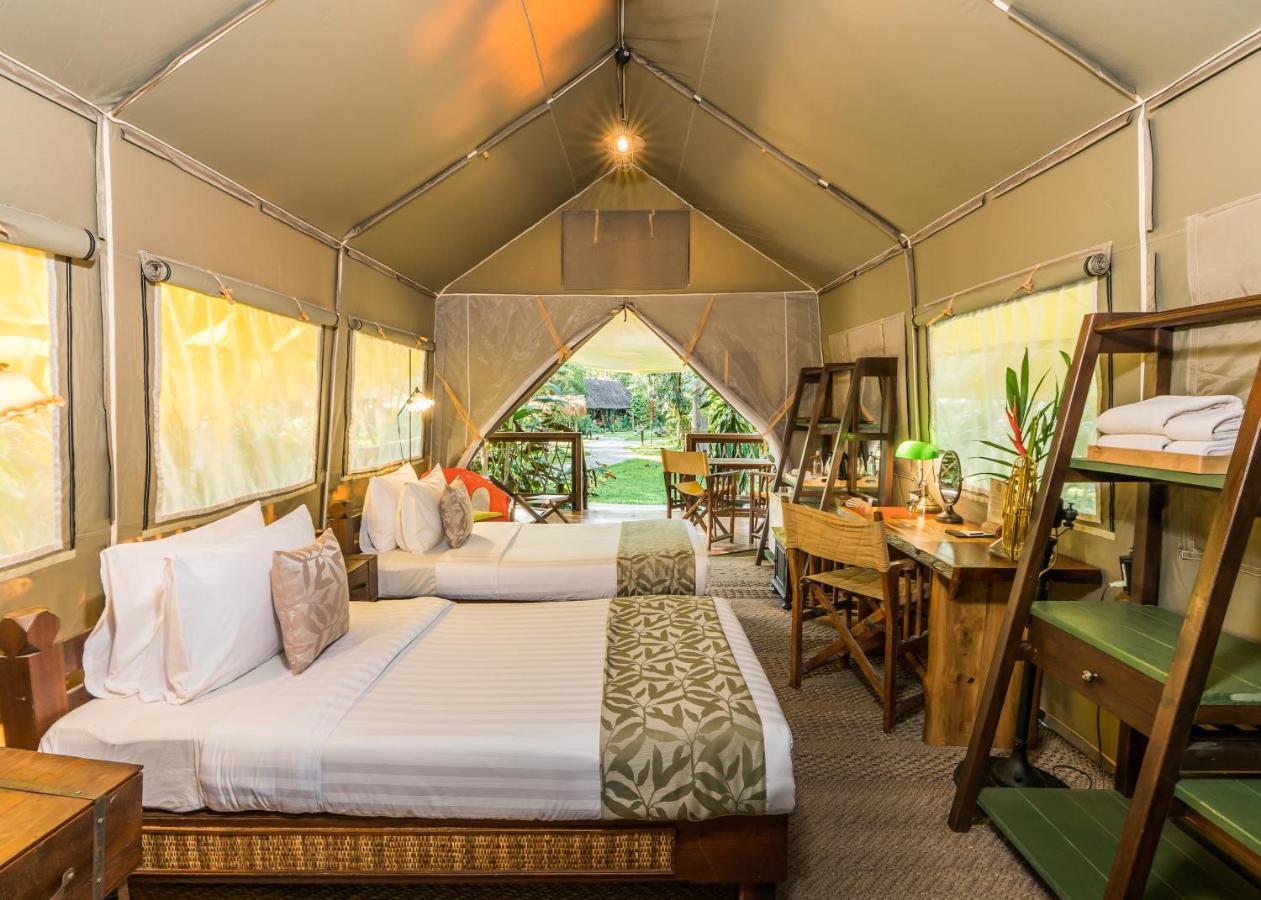 Resort Hintok River Camp