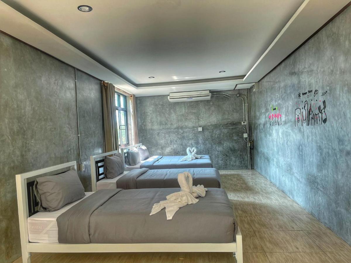 Oxygen Homes & Hills Mae Sot