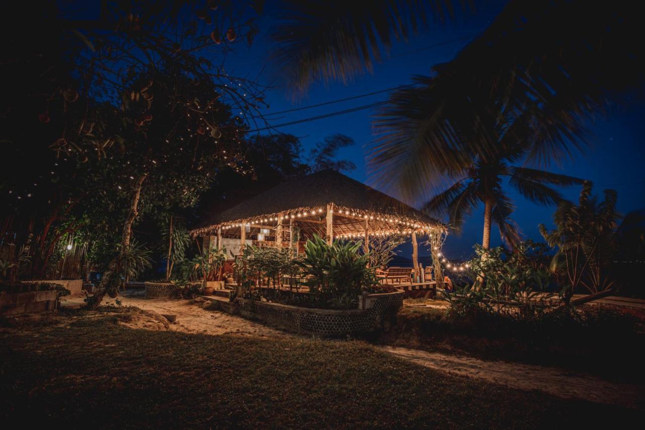Inhale @ Hill * Koh Mook