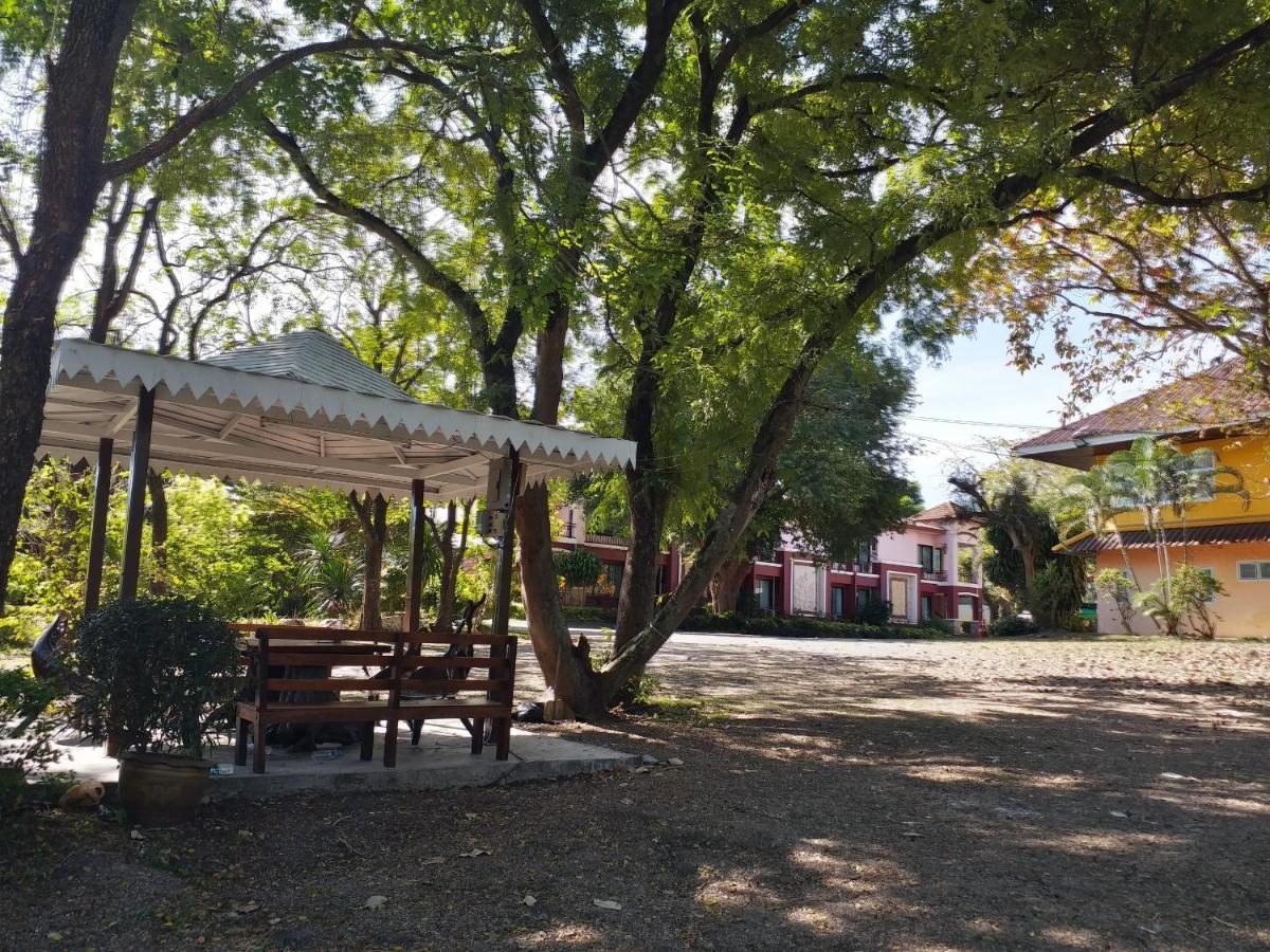 Hotel Paisan 3*