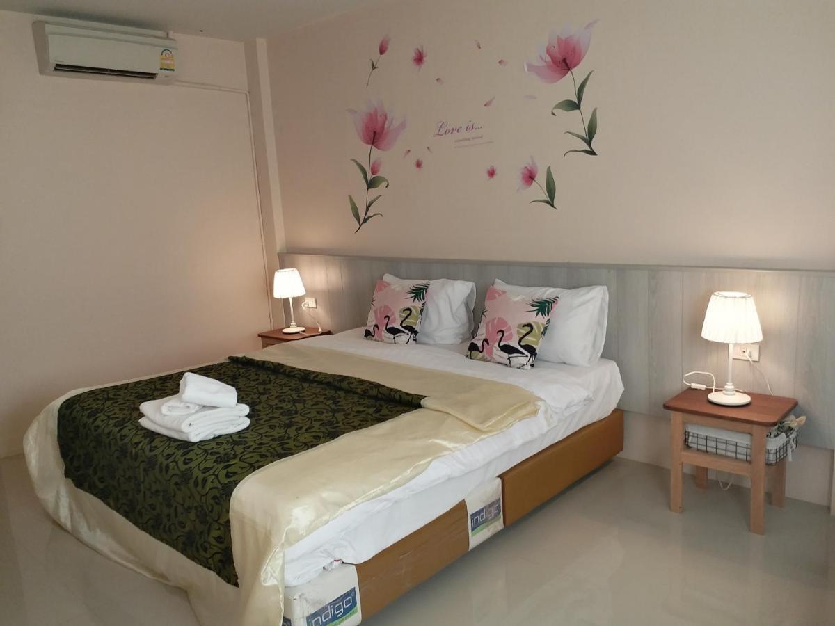 Paisan Hotel 3*