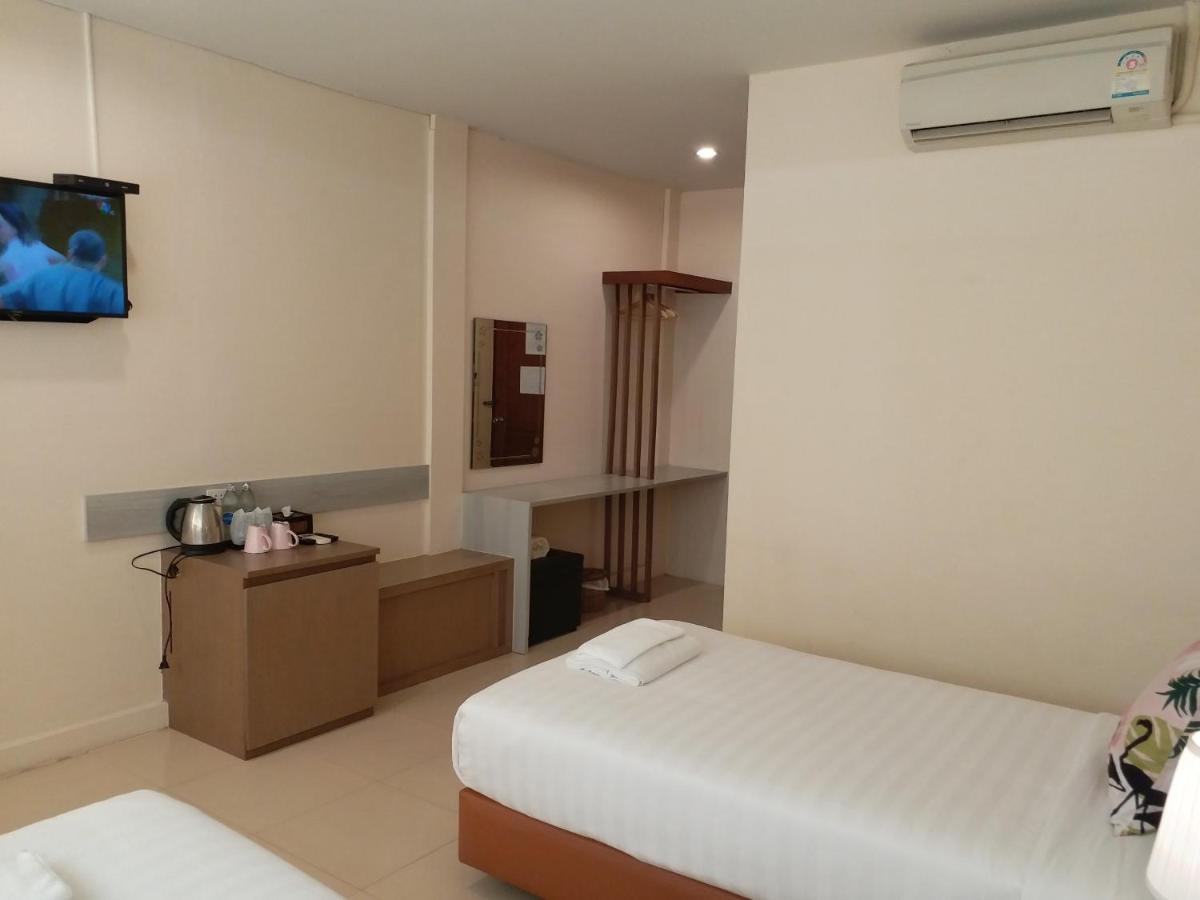 Hotel Paisan