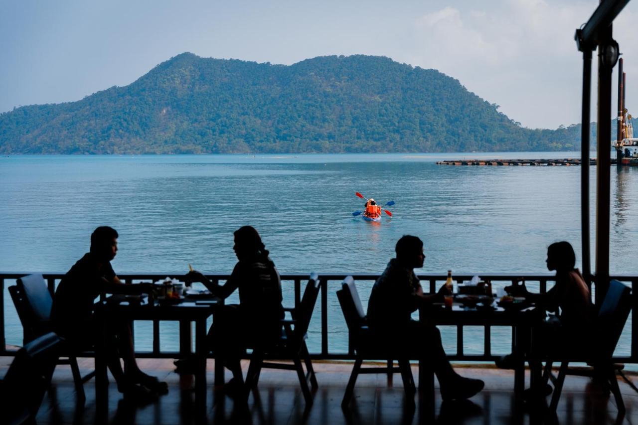 The Aiyapura 4* Koh Chang