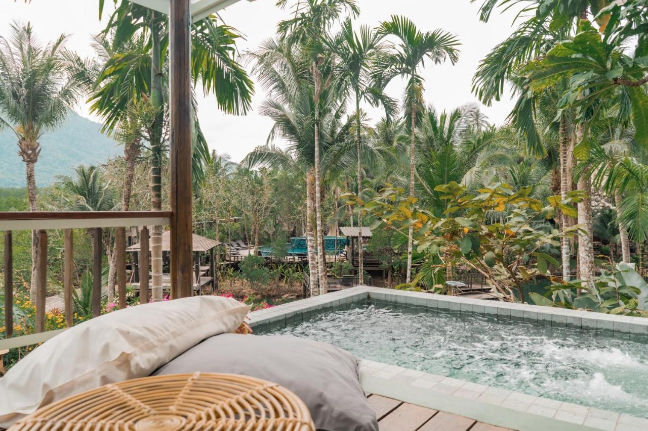 The Resort 3*
