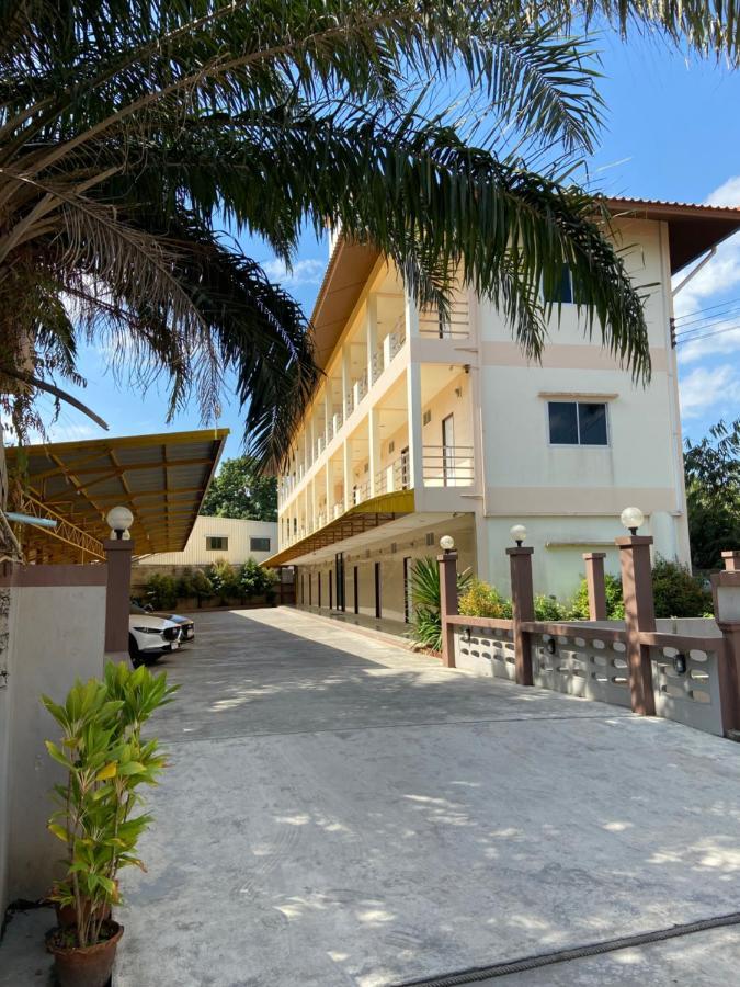 Jirasin & Aparthotel Ranong