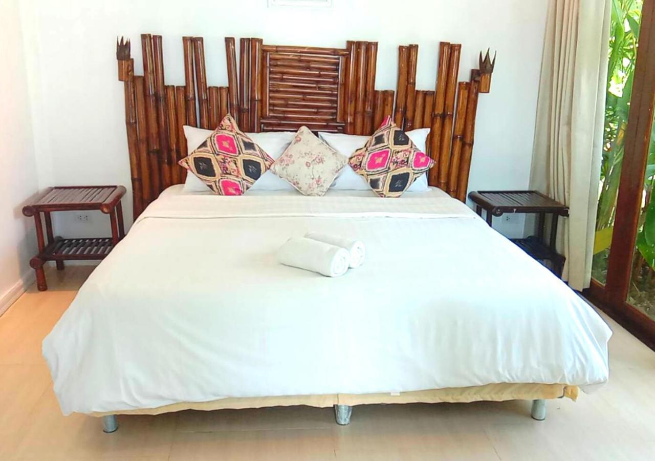 The Bora Bora - Bed And Dream * Pran Buri
