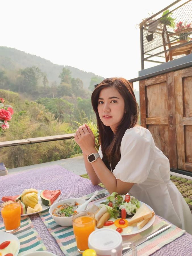 บ้านภูคำฟ้า ดอยปู่ไข่ Baan Phu Kham Fah 4*