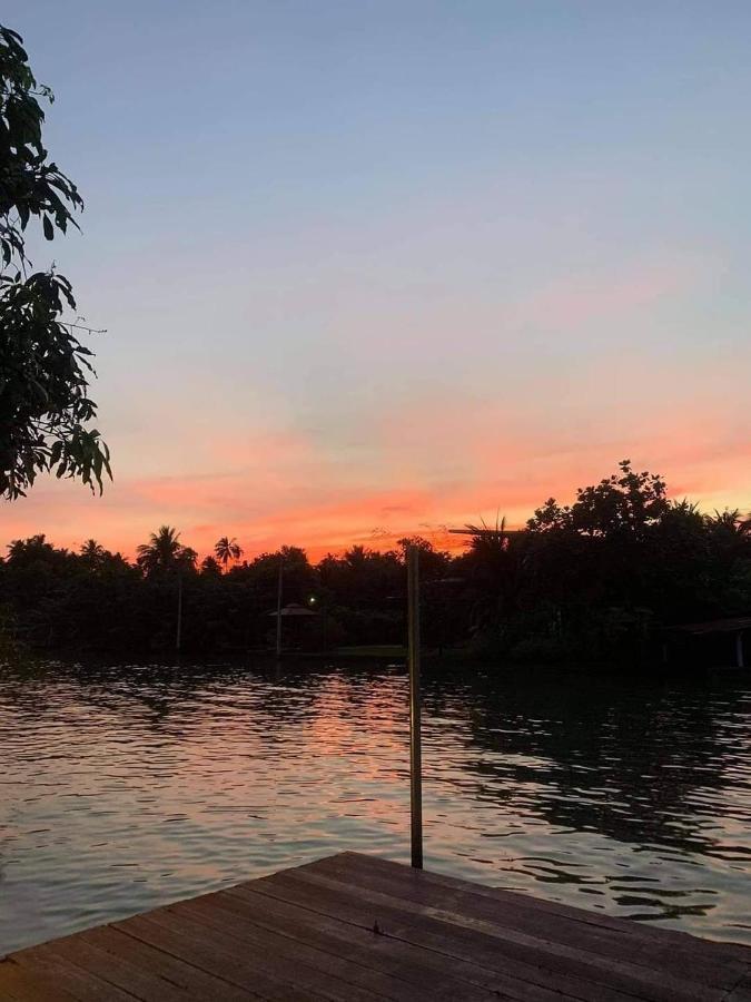 Baan Mai Chai Khlong Resort Amphawa
