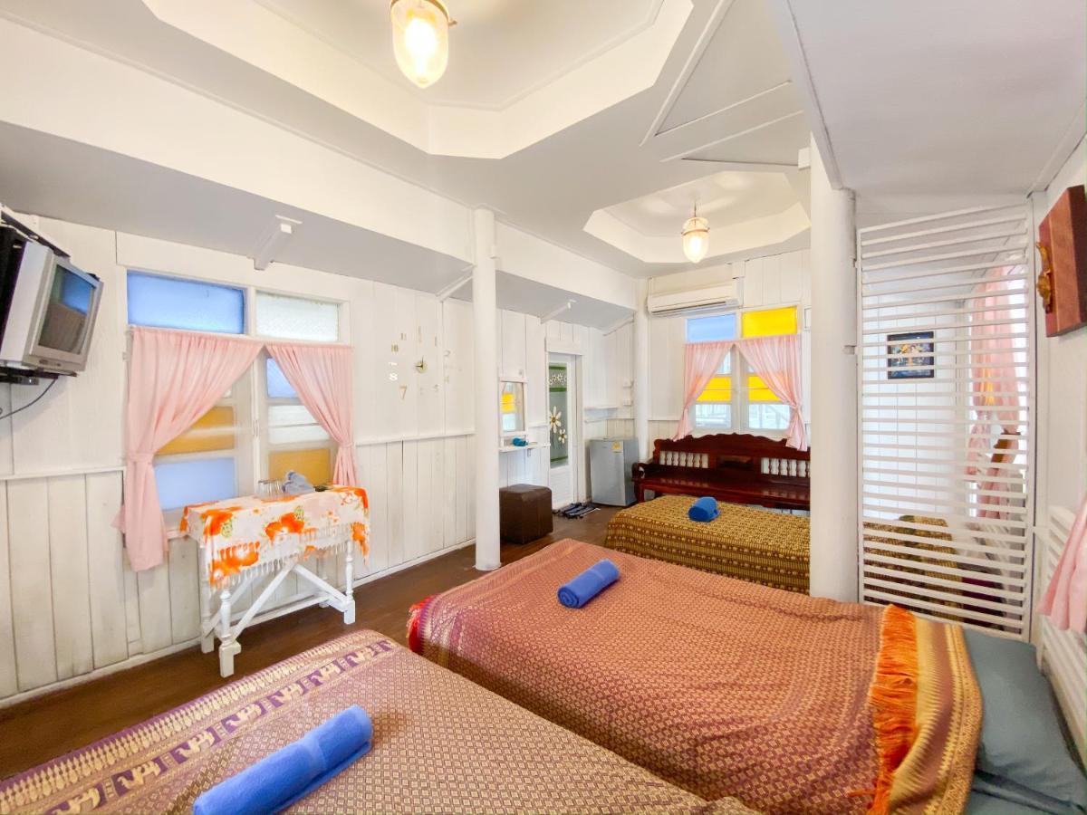 Banthaisangthain Resort 2*