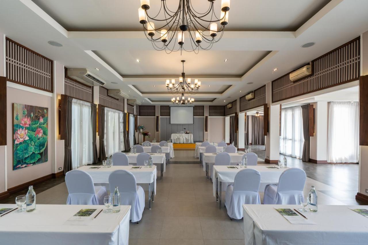 Hotel Le Charme Historical Park Sukhothai