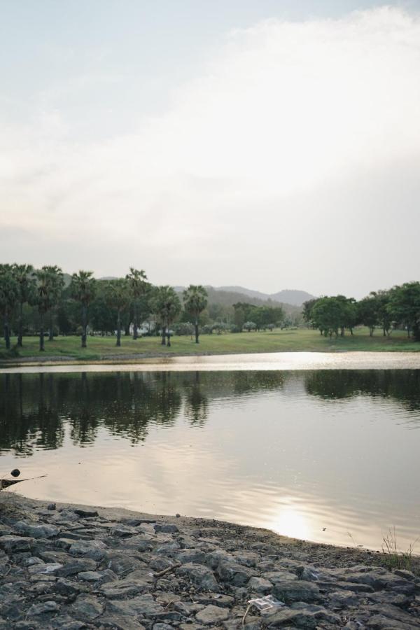 Apartment Palm Crescent Hua Hin *