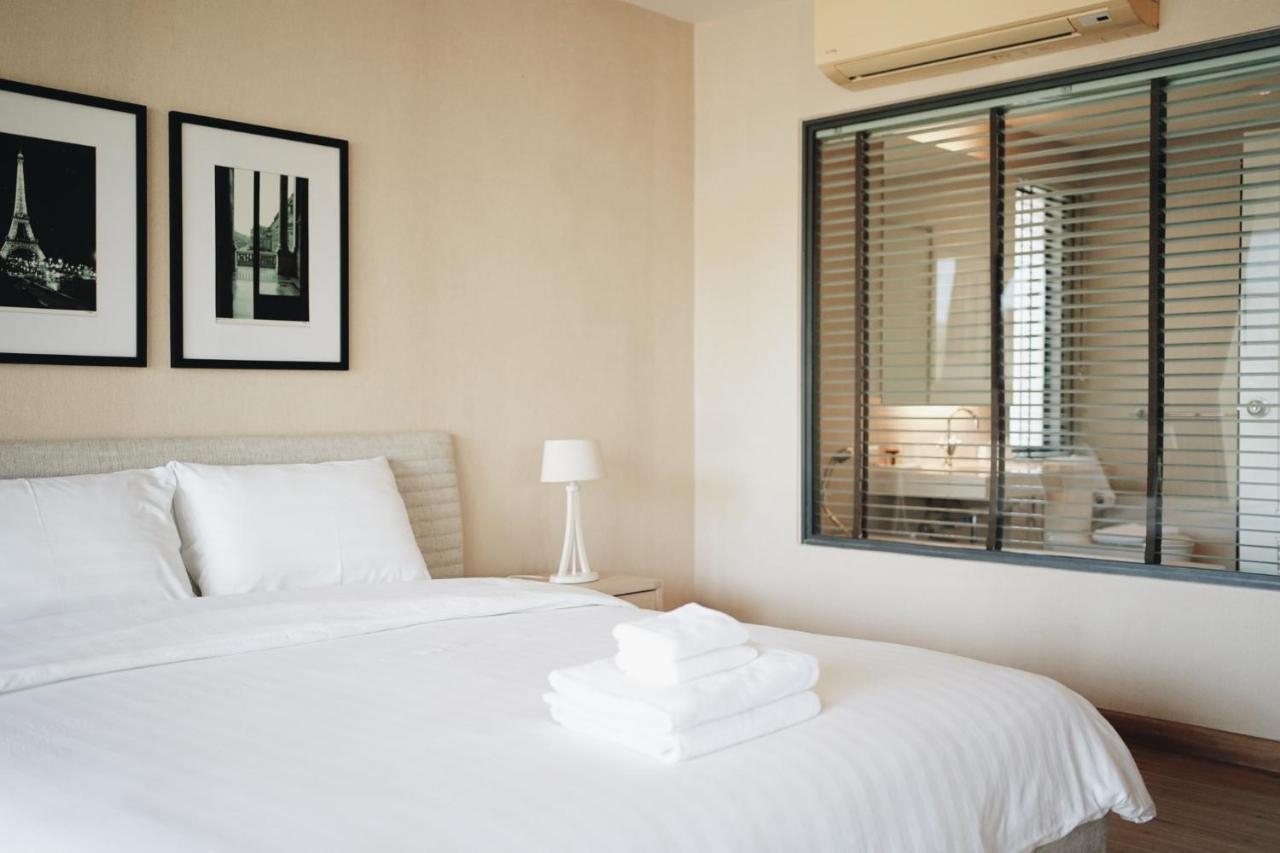 Palm Crescent Hua Hin