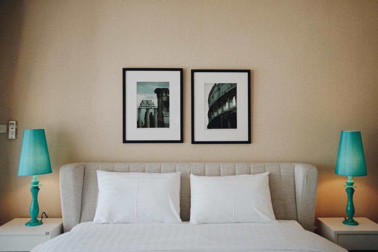 Palm Crescent Hua Hin Apartment