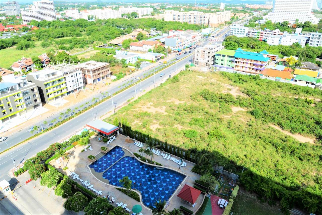 Apartment Sea Views At *