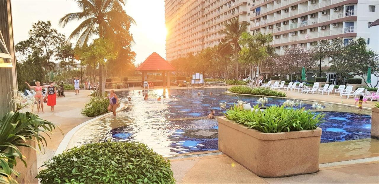 Sea Views At Apartment Jomtien Beach