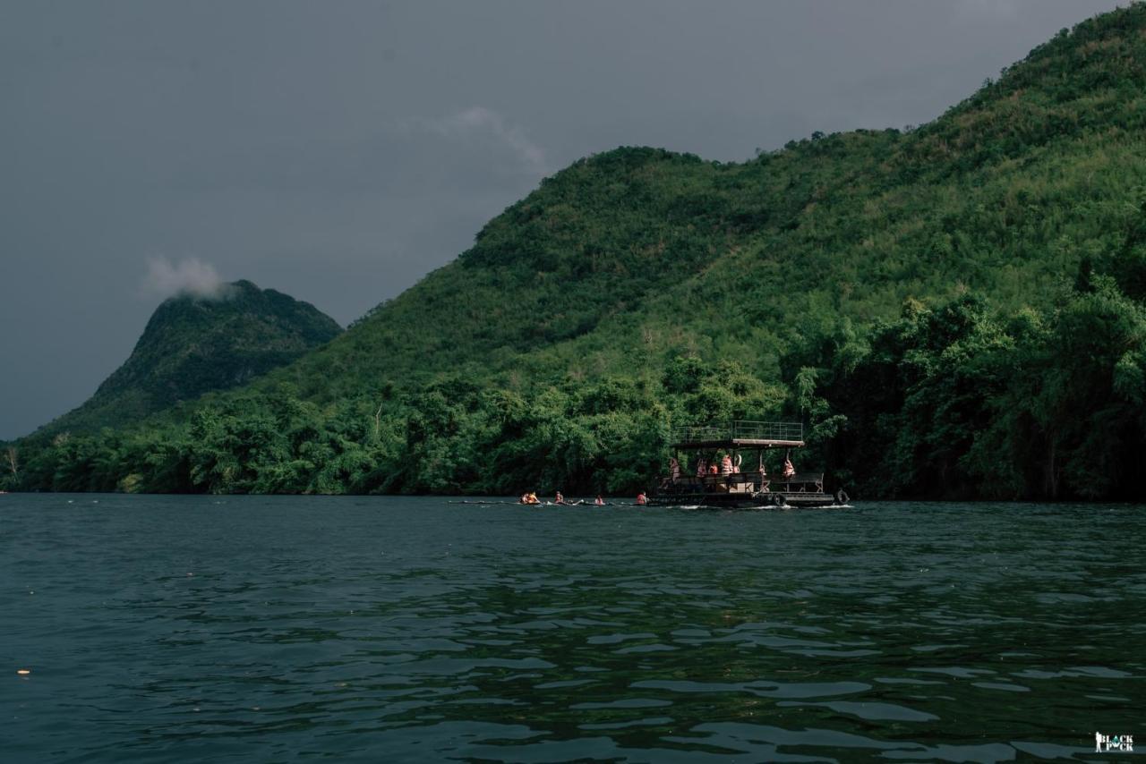 ชอว์ งาทอง รีสอร์ต Chor Ngar Thong Erawan * Kanchanaburi
